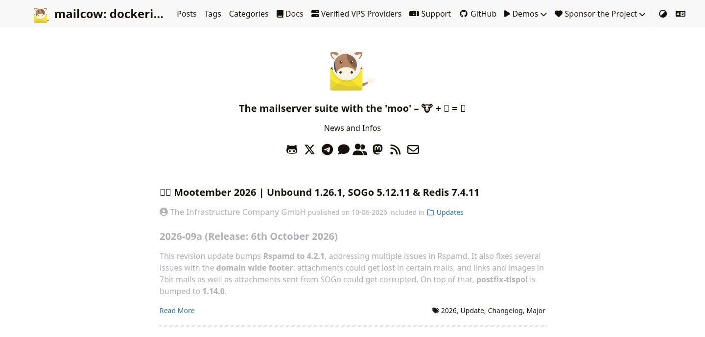 Screenshot of the mailcow website